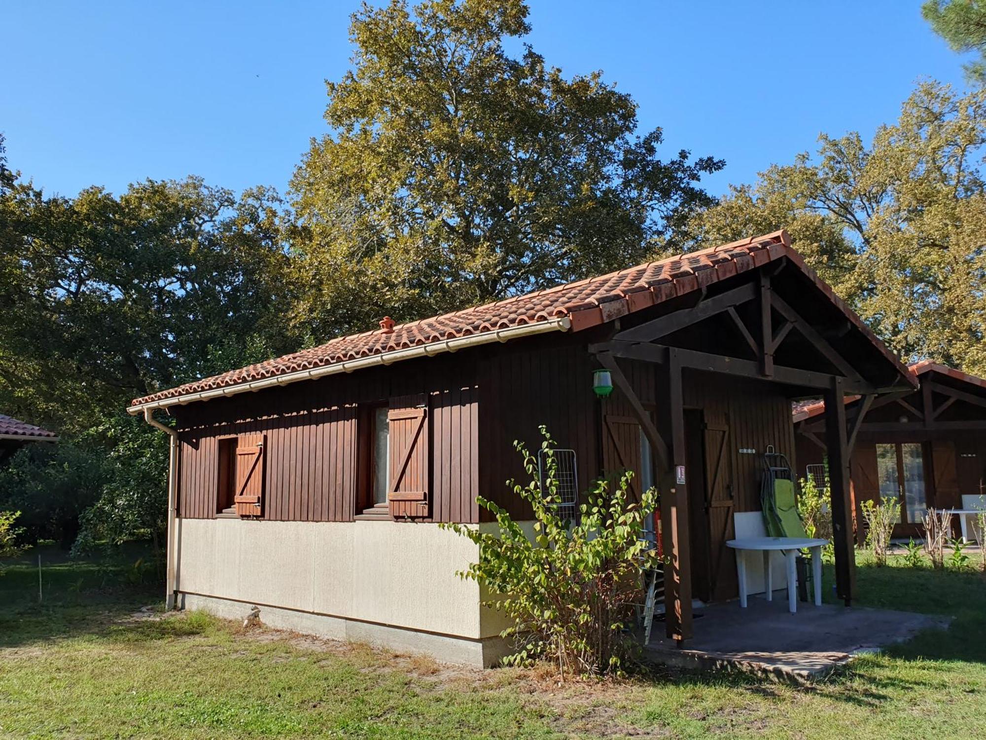 Les Chalets Du Gelat, Nature Et Calme Noaillan Luaran gambar